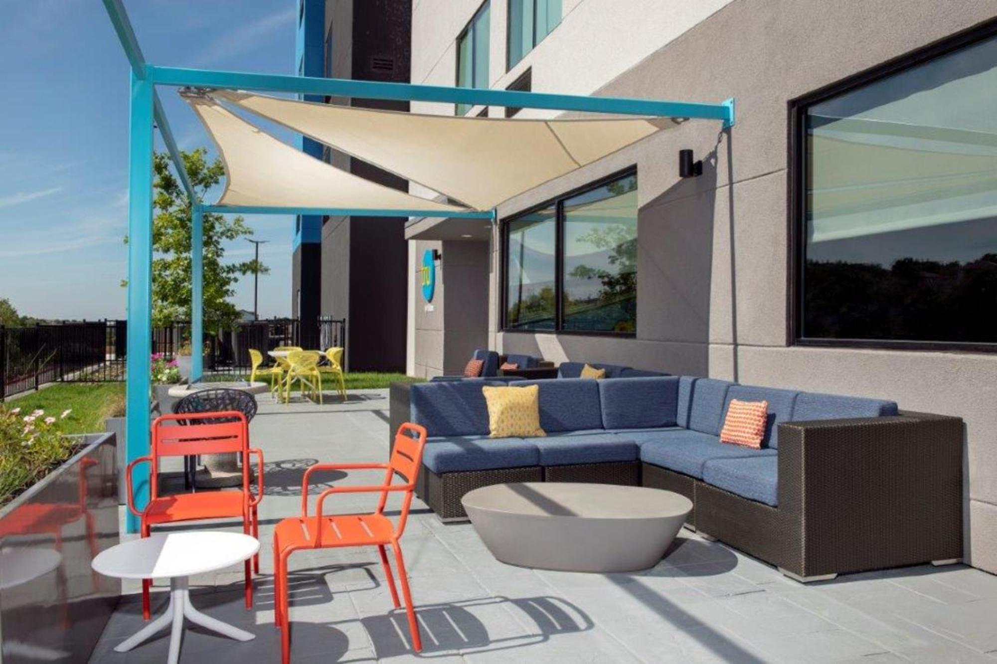 Hotel Tru By Hilton North